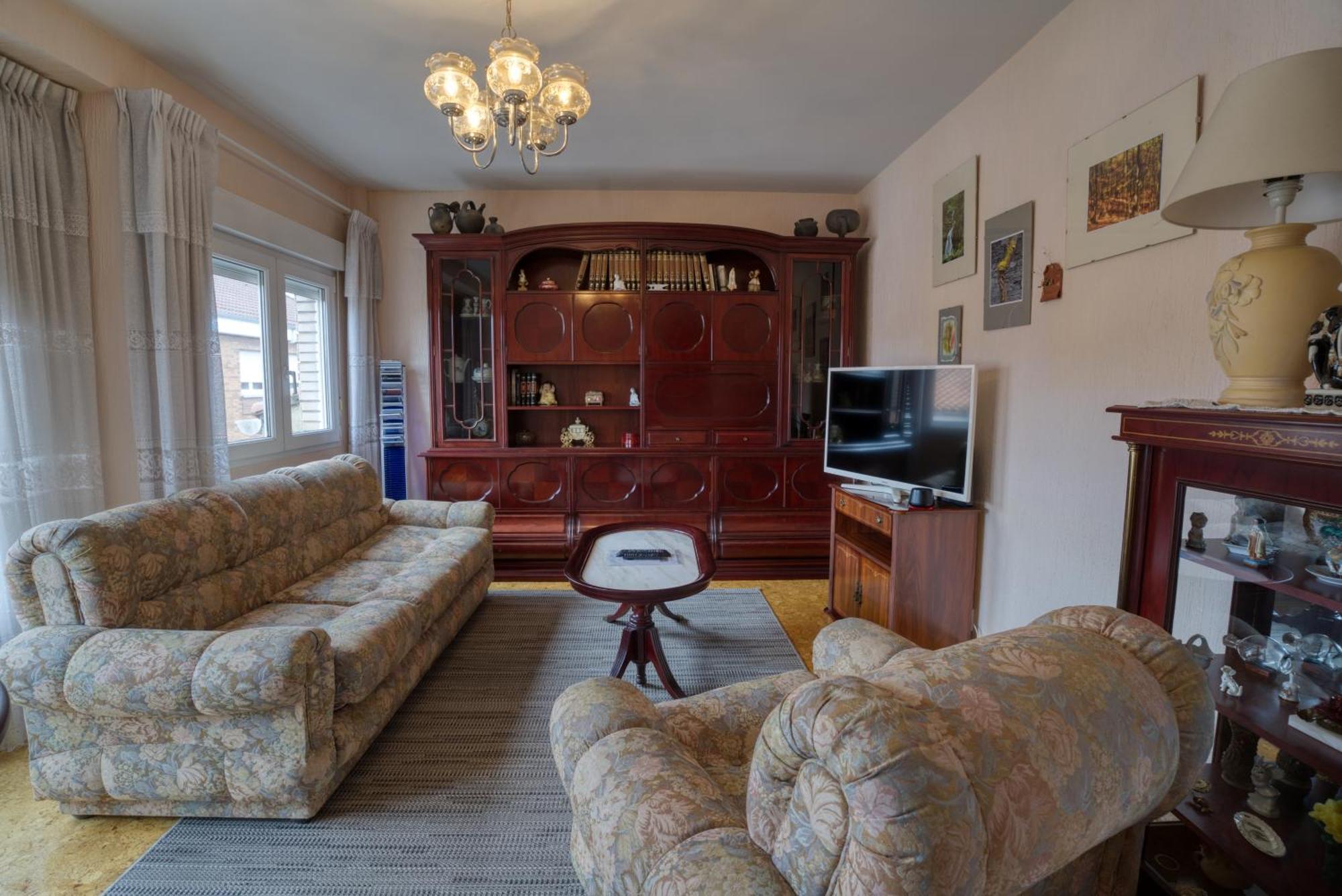 Apartamento Muy Amplio, Con Wifi Y A 12 Minutos Del Centro Gijón Esterno foto